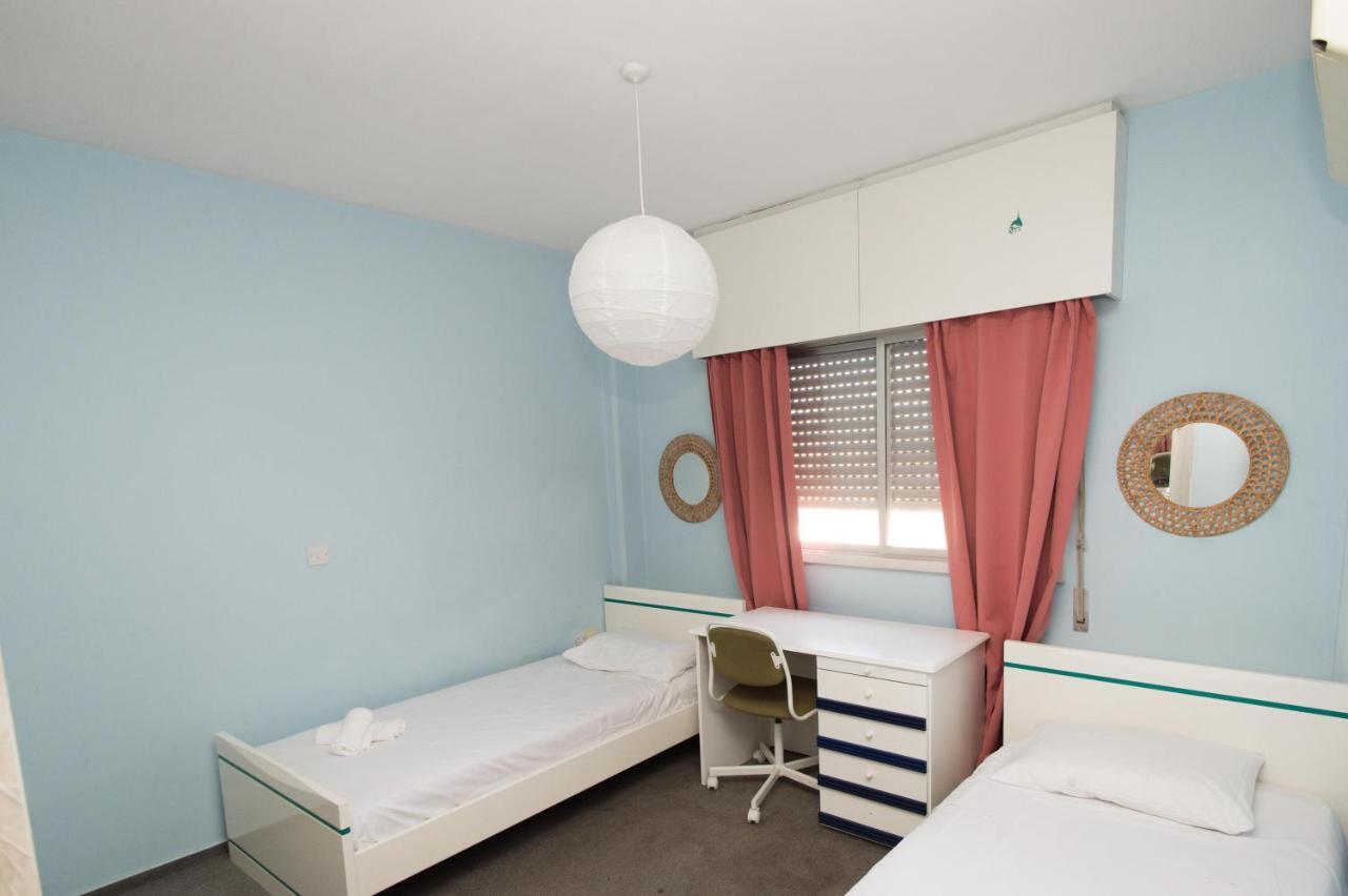 Private Room In A Shared Flat At Best Location ليماسول المظهر الخارجي الصورة
