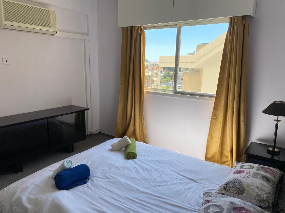 Private Room In A Shared Flat At Best Location ليماسول المظهر الخارجي الصورة